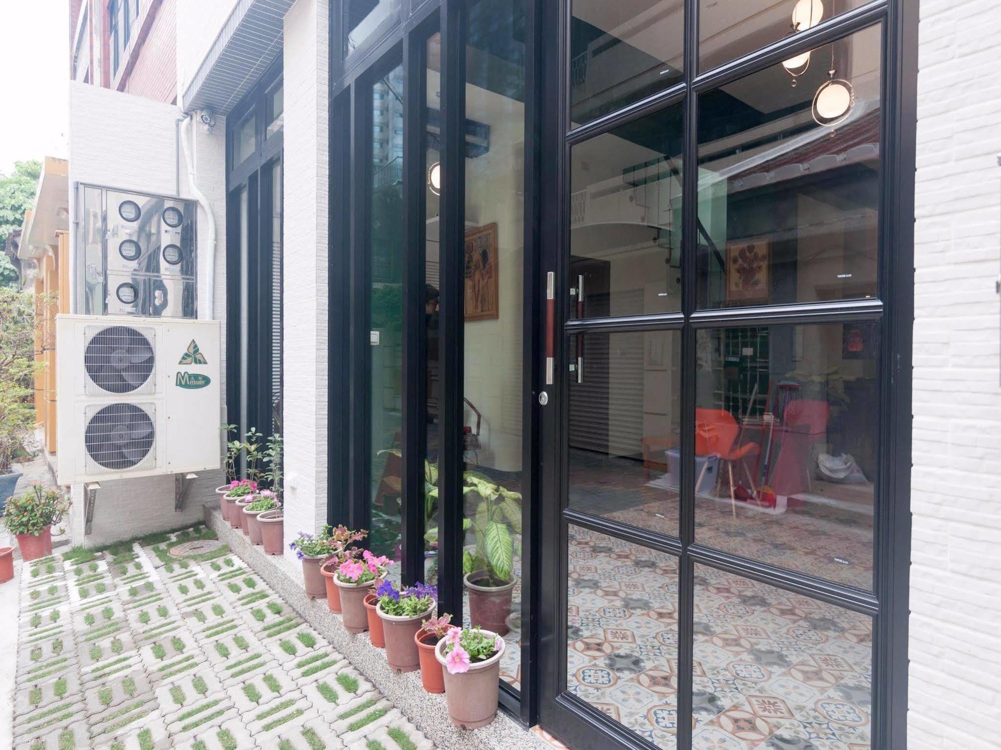 Zhizhu Homestay Ταϊνάν Εξωτερικό φωτογραφία